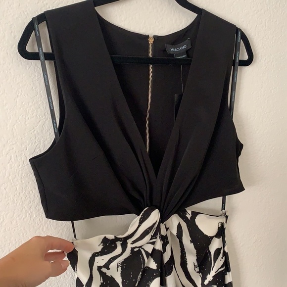 Marciano Cut Out Knot Slit Maxi Dress - Picture 4 of 16